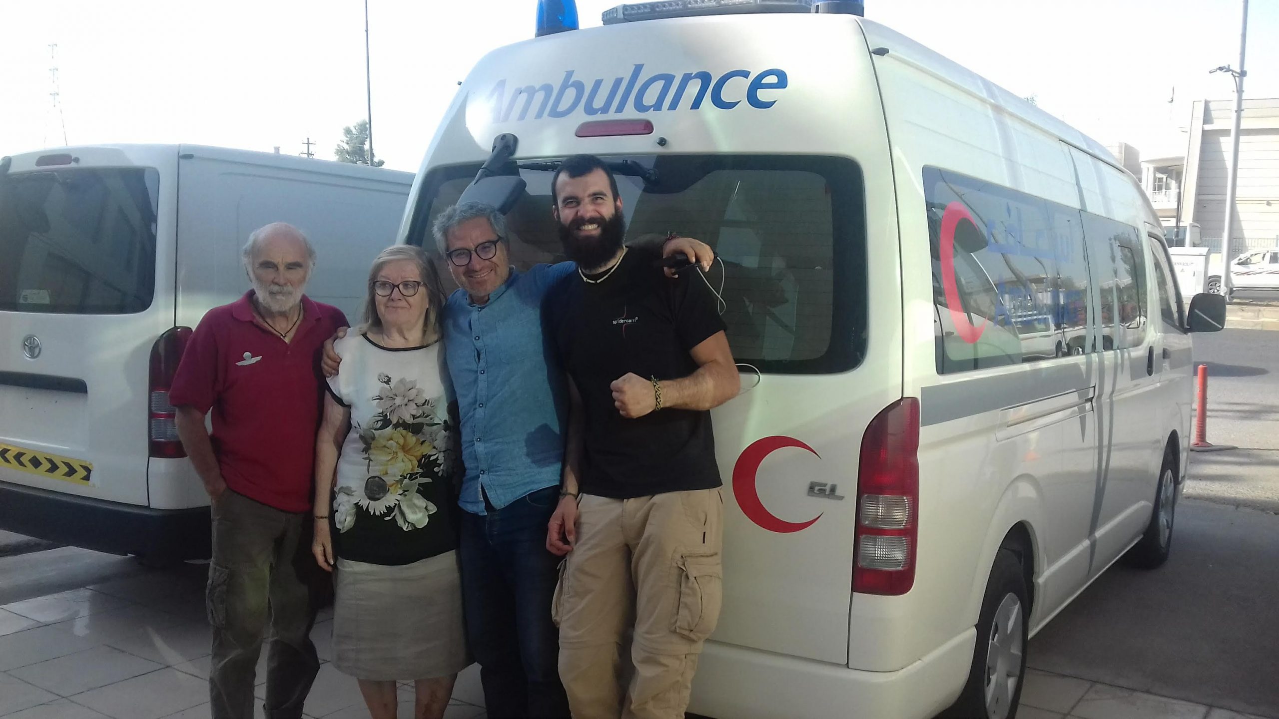 ambulanza campo profughi Mahmura