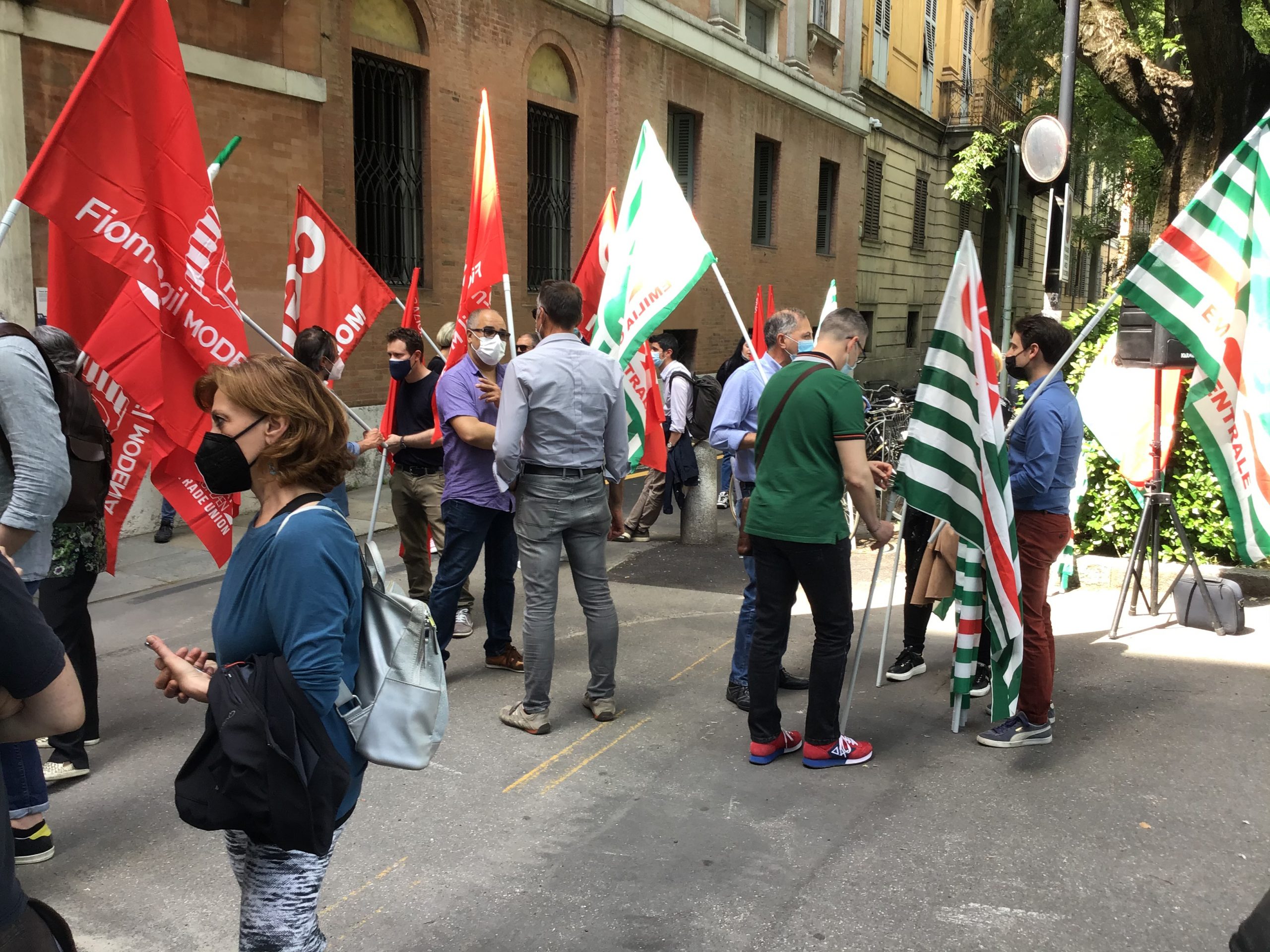 Fermiamo la strage sul lavoro presidio, 27.5.21