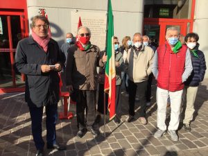 sindaco Muzzarelli con delegazione Anpi (2)