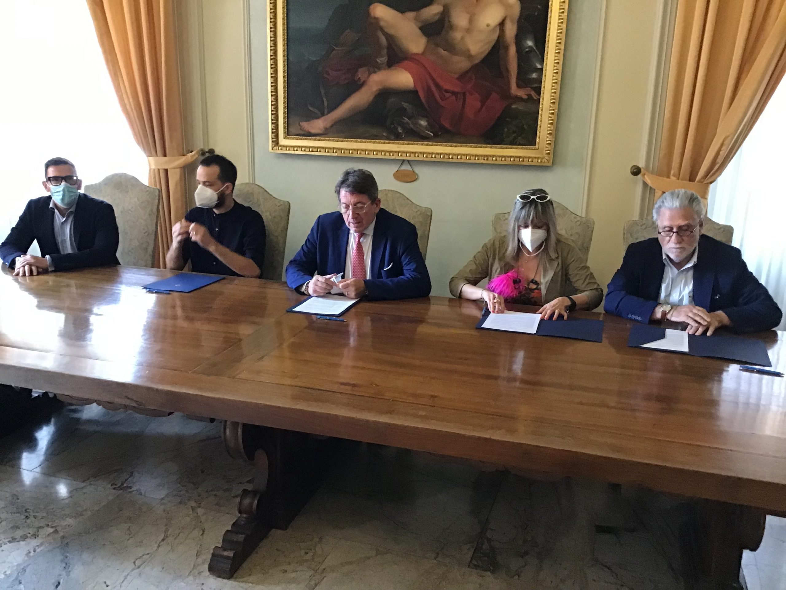 firma Protocollo legalità e appalti, Cgil Cisl Uil-Comune di Modena, 10.6.22