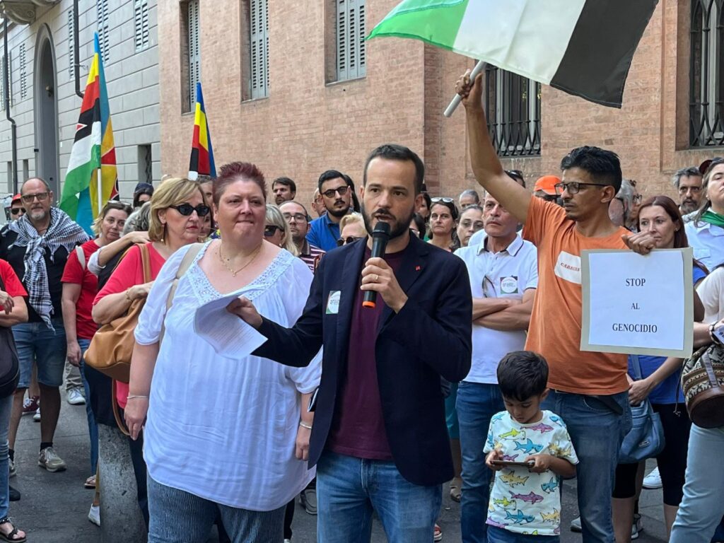 Sciopero "PER GAZA": oltre 2.000 al presidio presso la Prefettura di Modena - 19/9/2025